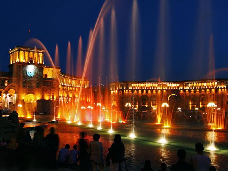 Apartment In The Center Of Yerevan Exterior foto